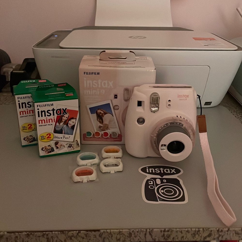 Fujifilm instax mini 9 camera